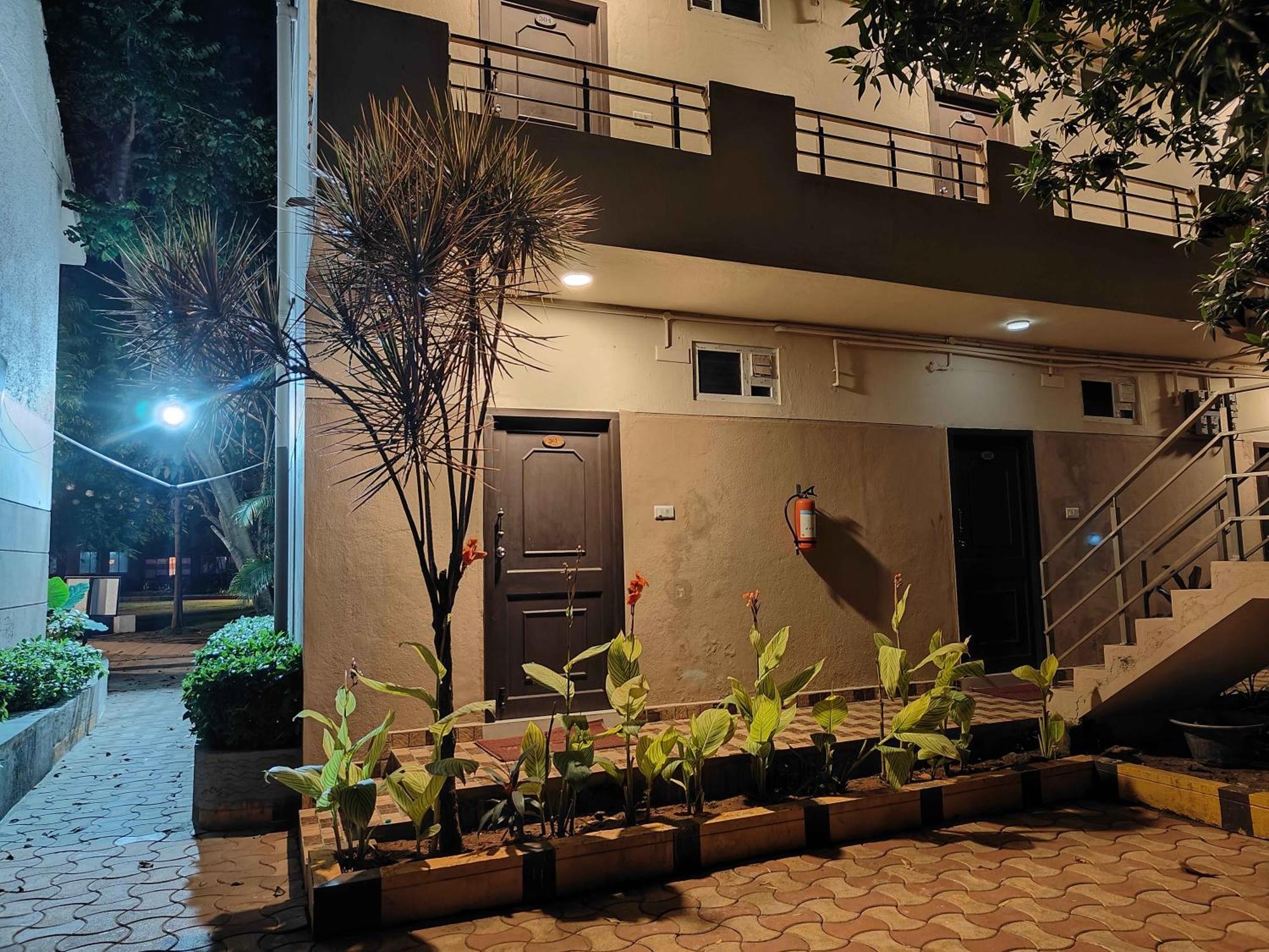 Park Inn Beach Resort Chennai Eksteriør billede